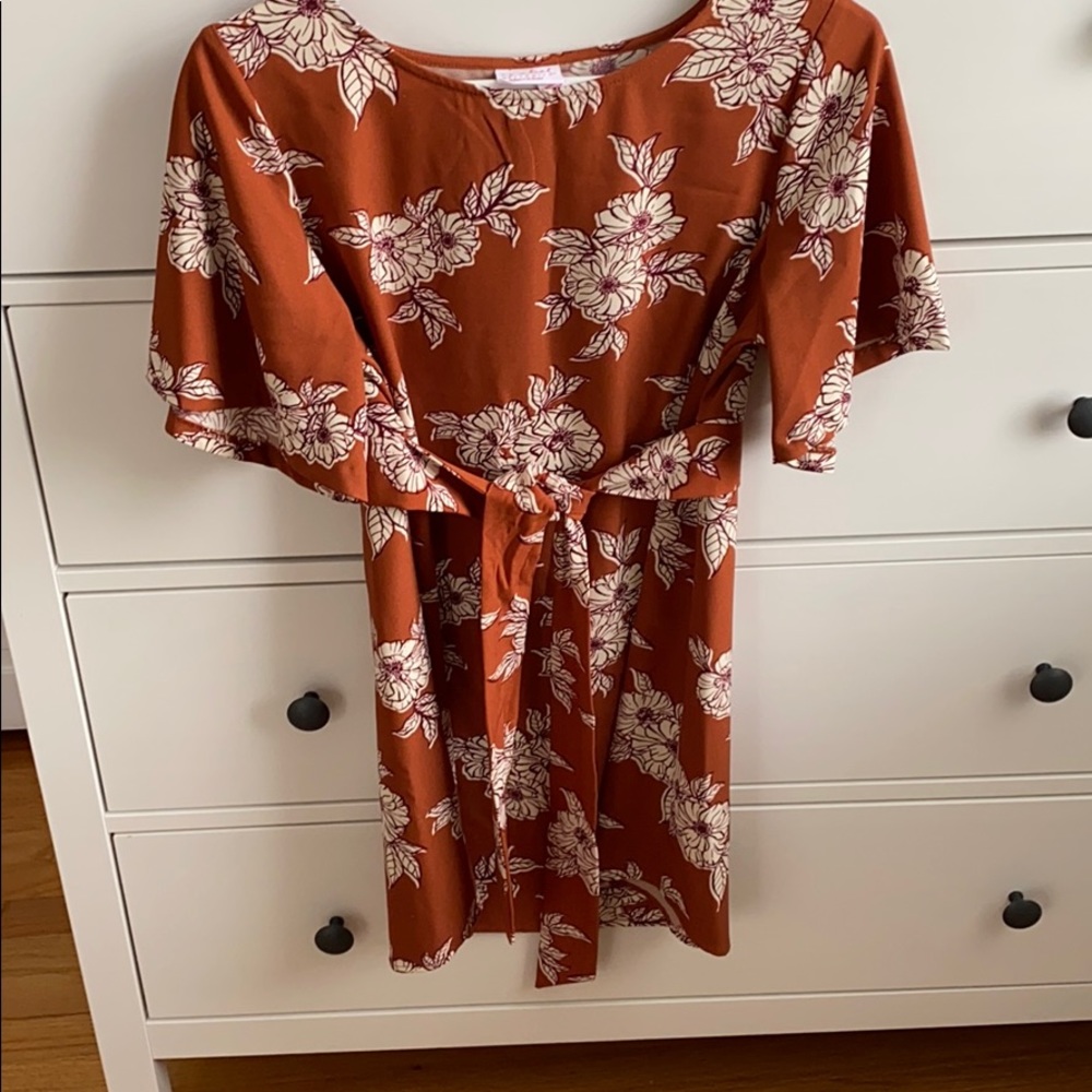 Isabel maternity xs tie waist top